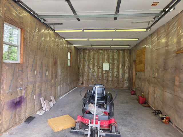 2104 W Orchard Drive, Fortville, IN 46040