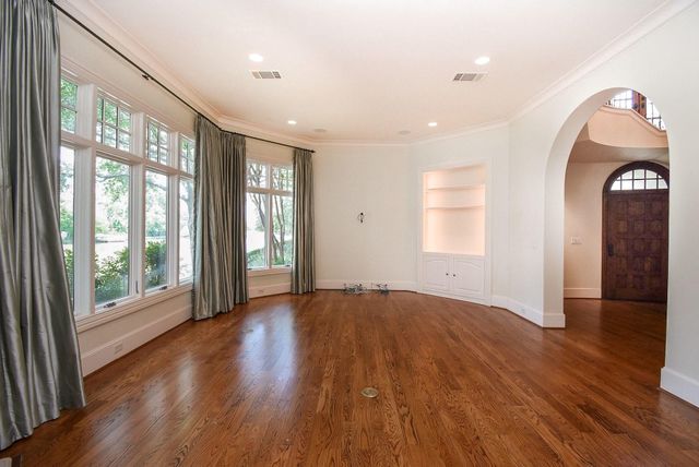 15710 Creek Bend Drive, Sugar Land, TX 77478