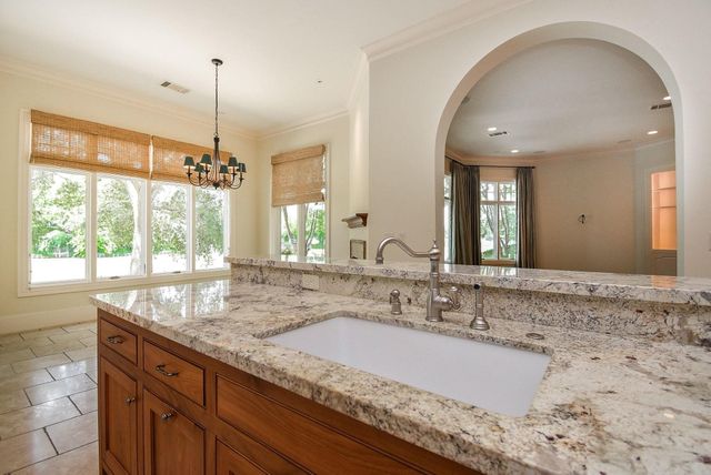 15710 Creek Bend Drive, Sugar Land, TX 77478