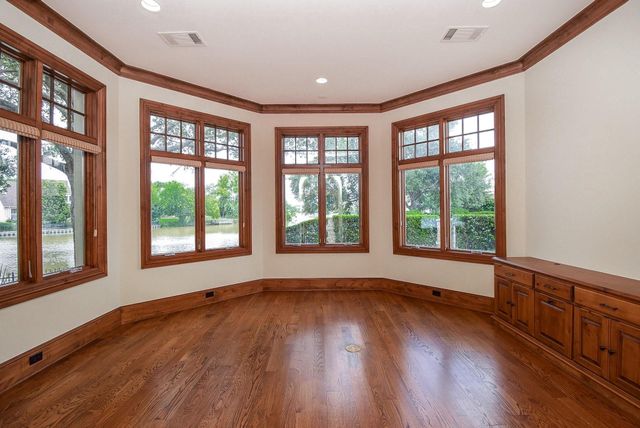 15710 Creek Bend Drive, Sugar Land, TX 77478