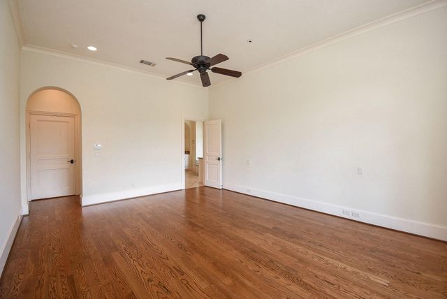 15710 Creek Bend Drive, Sugar Land, TX 77478