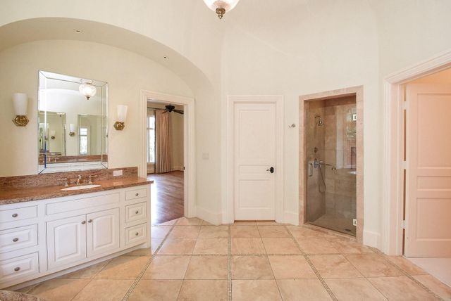 15710 Creek Bend Drive, Sugar Land, TX 77478