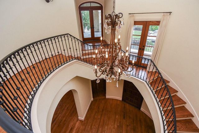 15710 Creek Bend Drive, Sugar Land, TX 77478