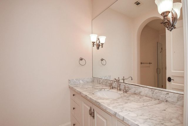 15710 Creek Bend Drive, Sugar Land, TX 77478