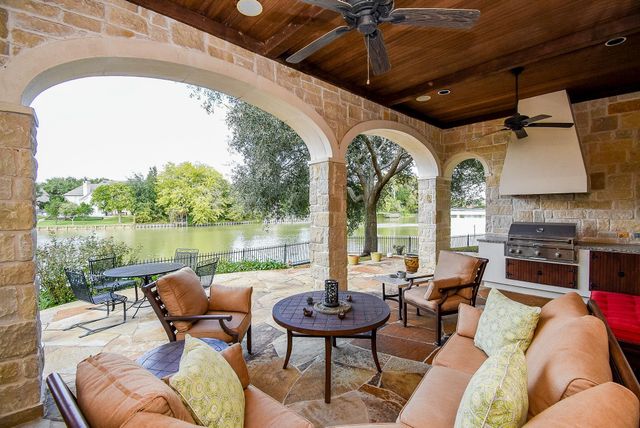 15710 Creek Bend Drive, Sugar Land, TX 77478