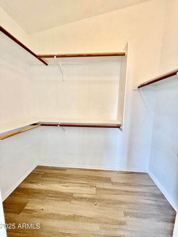 4747 E DESERT WIND Drive, Phoenix, AZ 85044