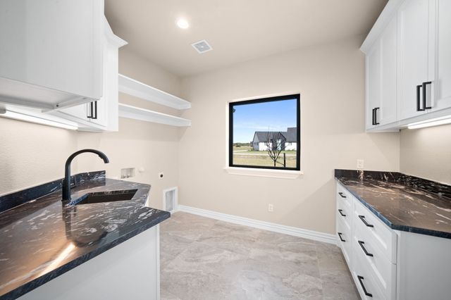 1341 Greycrest Terrace, Midlothian, TX 76065