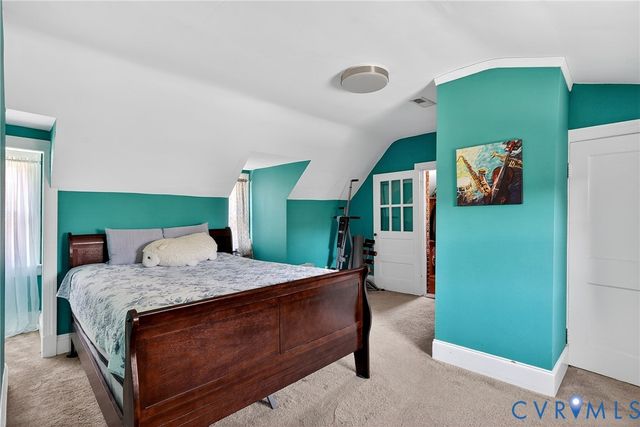 919 Colonial Ave, Colonial Heights, VA 23834