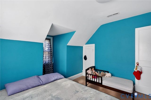 919 Colonial Ave, Colonial Heights, VA 23834