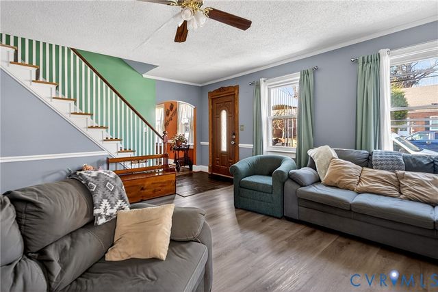 919 Colonial Ave, Colonial Heights, VA 23834