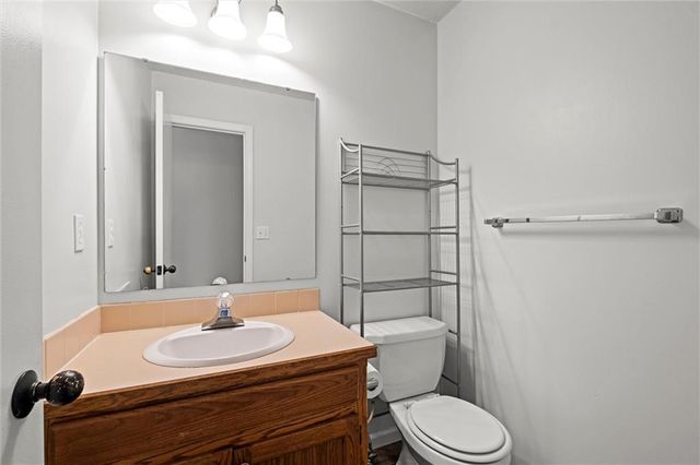 1204 Chadwick Court, Lawrence, KS 66049