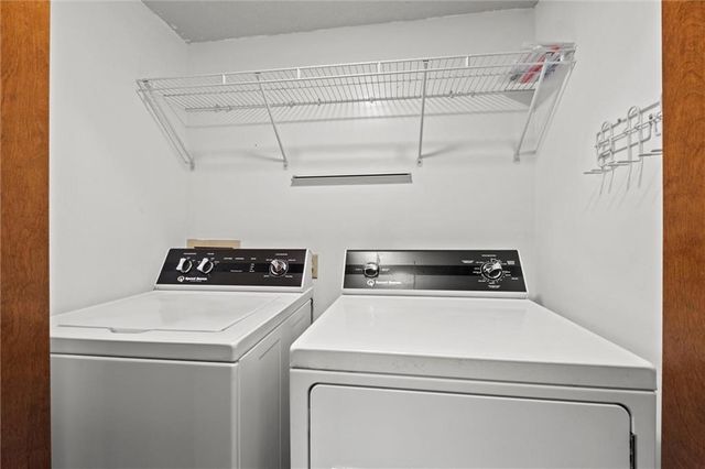 1204 Chadwick Court, Lawrence, KS 66049