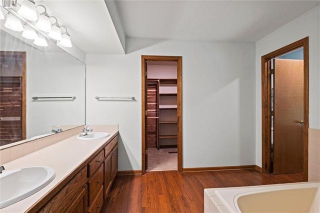 1204 Chadwick Court, Lawrence, KS 66049