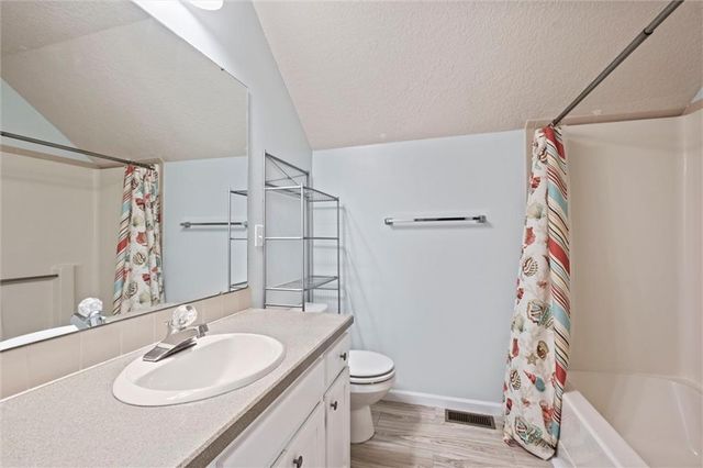 1204 Chadwick Court, Lawrence, KS 66049