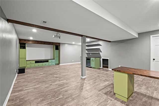 1204 Chadwick Court, Lawrence, KS 66049