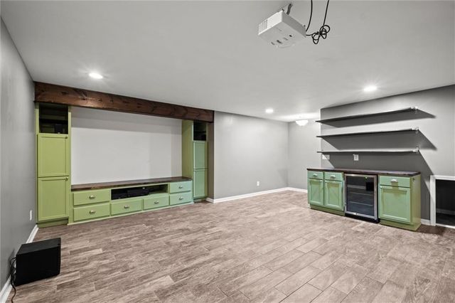 1204 Chadwick Court, Lawrence, KS 66049