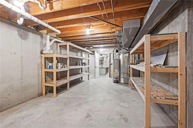 1204 Chadwick Court, Lawrence, KS 66049