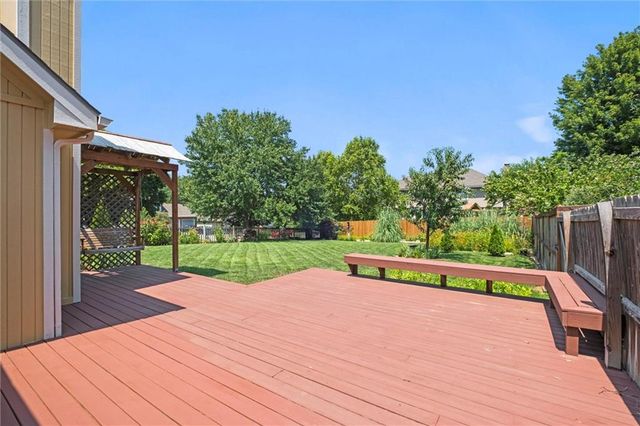 1204 Chadwick Court, Lawrence, KS 66049