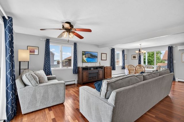 12 Wolcott, Weymouth, MA 02191