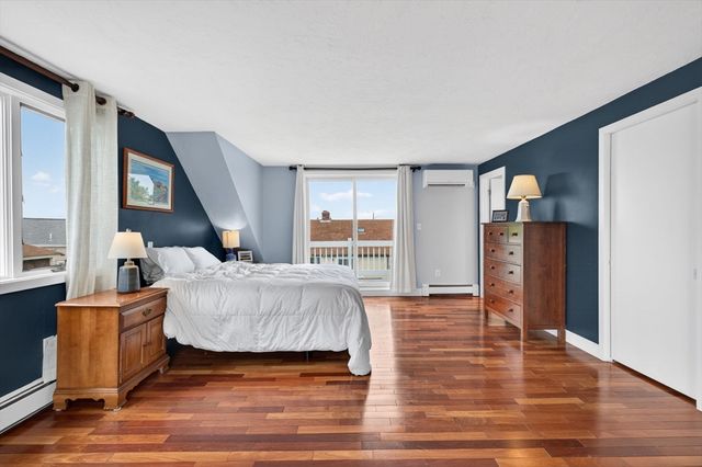 12 Wolcott, Weymouth, MA 02191