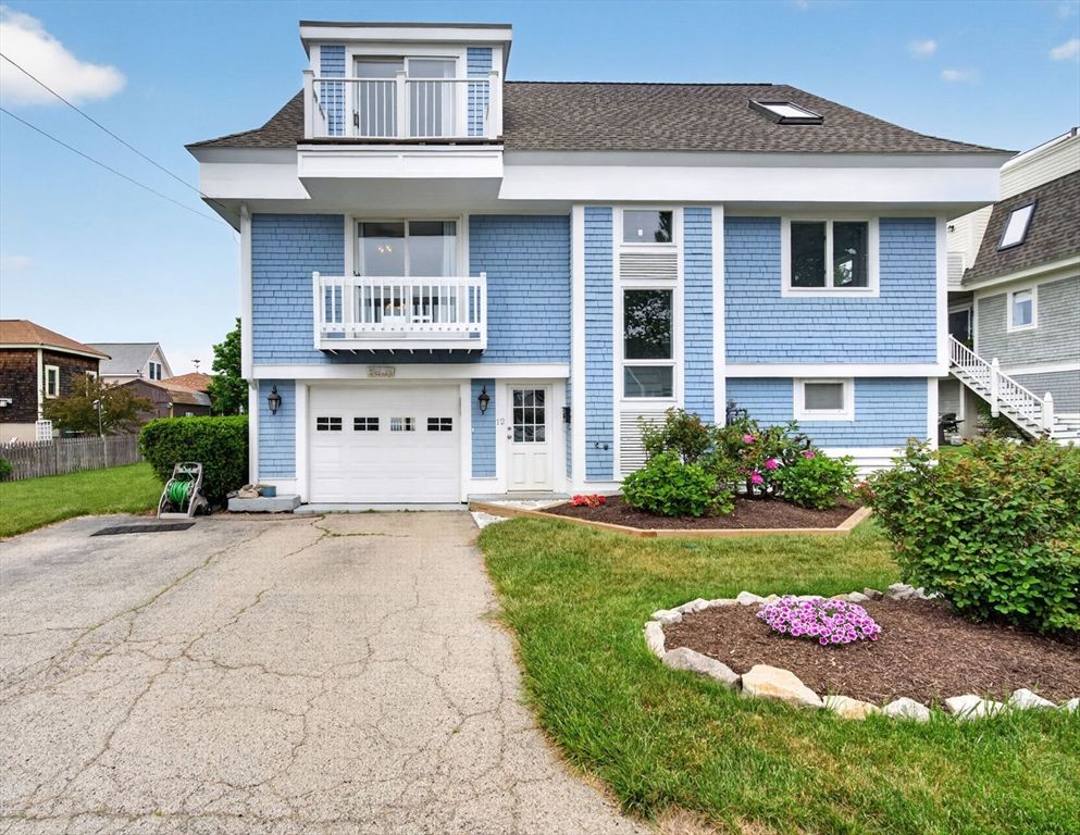 12 Wolcott, Weymouth, MA 02191