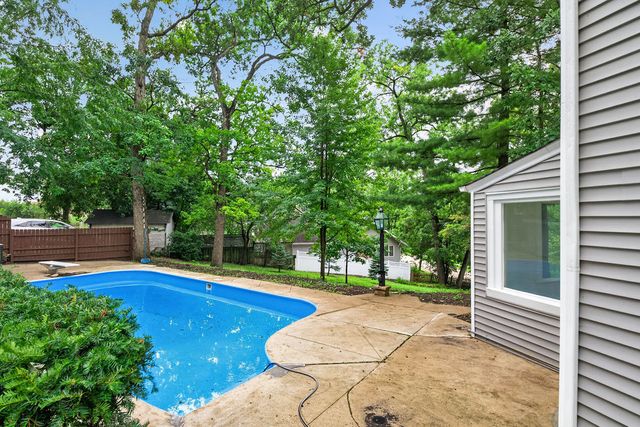 437 Highland Avenue, West Chicago, IL 60185