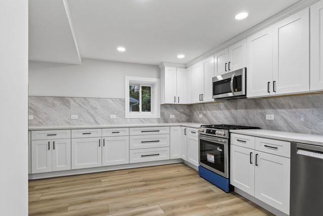 437 Highland Avenue, West Chicago, IL 60185