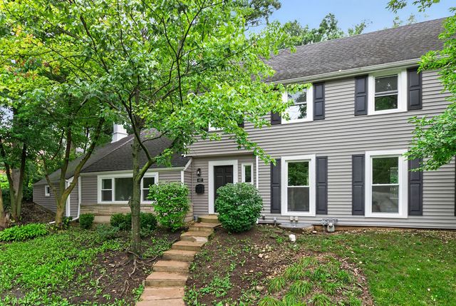 437 Highland Avenue, West Chicago, IL 60185