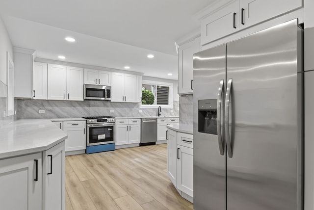 437 Highland Avenue, West Chicago, IL 60185
