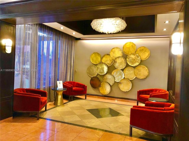 600 NE 36th St 1502, Miami, FL 33137