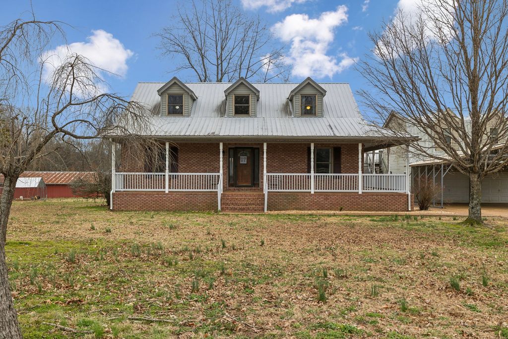 7567 Old State Route 1, New Johnsonville, TN 37134
