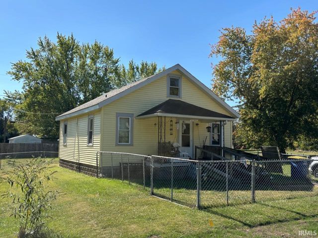 2103 E Yale Avenue, Muncie, IN 47303