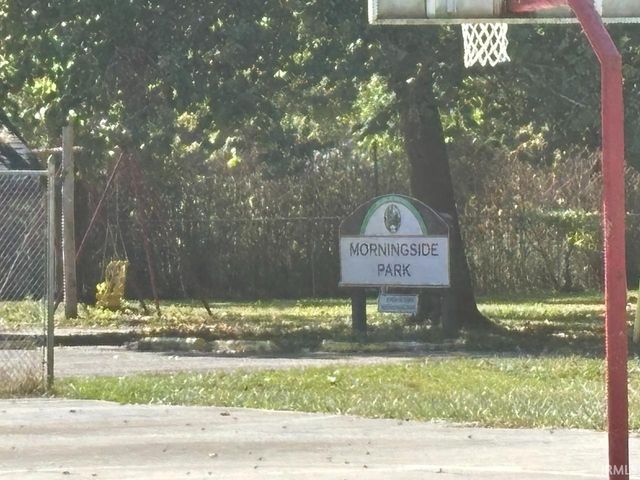 2103 E Yale Avenue, Muncie, IN 47303