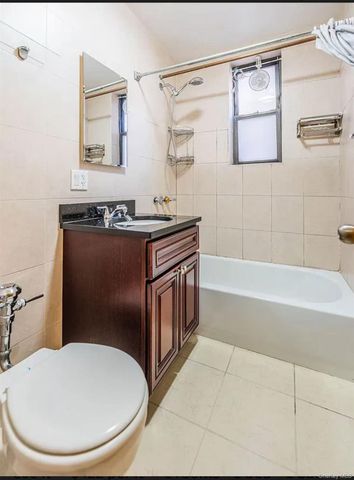 4018 Hampton Street 2D, Elmhurst, NY 11373