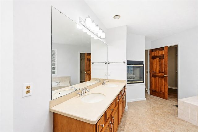 7110 Lempco Lane, Dayton, OH 45415