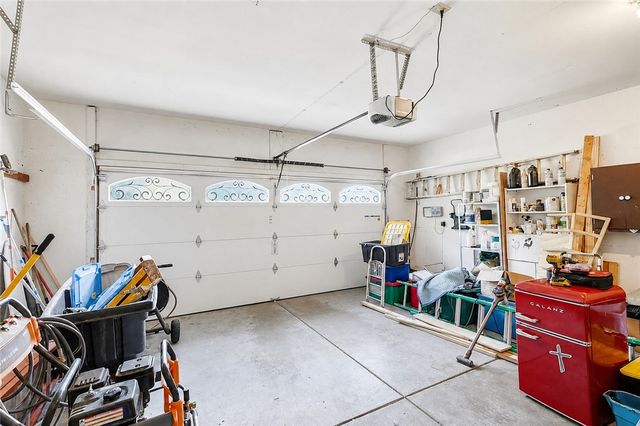 7110 Lempco Lane, Dayton, OH 45415