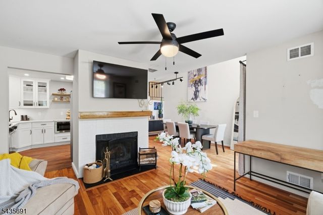 179 Northfield Rd, Bridgewater Twp., NJ 08807