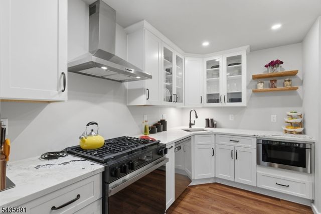 179 Northfield Rd, Bridgewater Twp., NJ 08807
