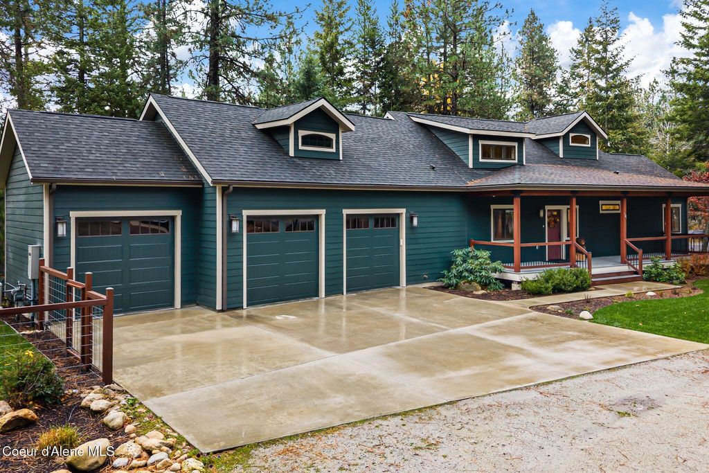 94 Alpine Rd, Sandpoint, ID 83864