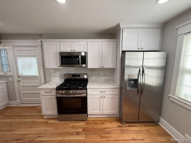 1684 Graefield Road 60, Birmingham, MI 48009
