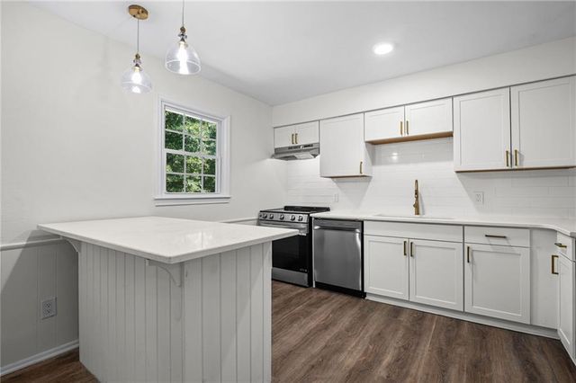 2840 Somerton Drive, Morrow, GA 30260