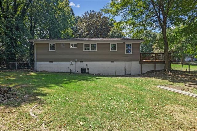 2840 Somerton Drive, Morrow, GA 30260