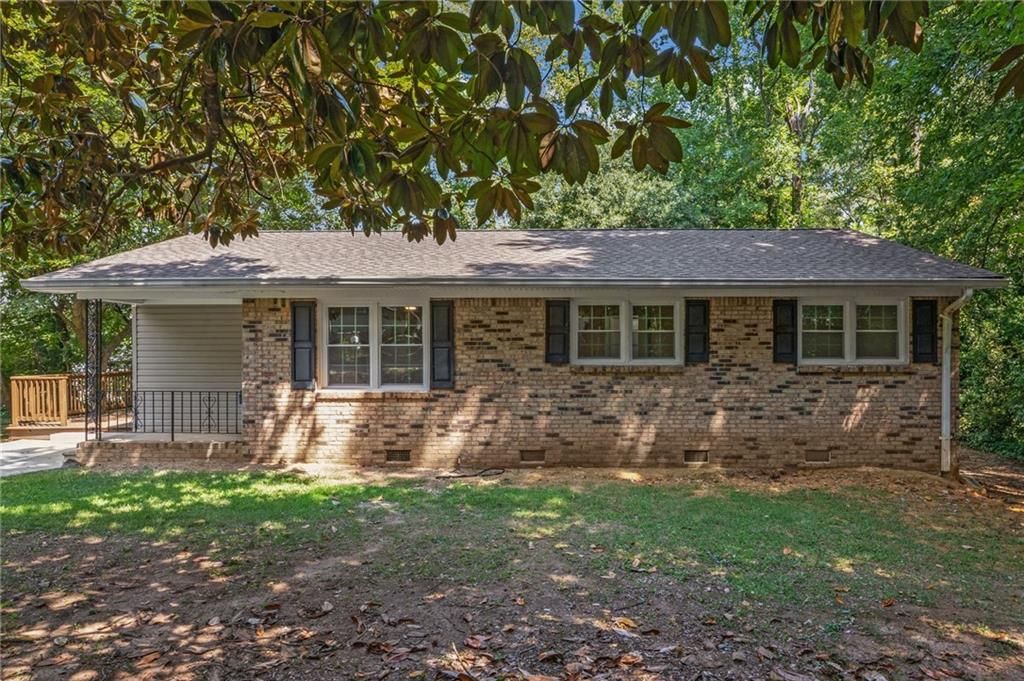 2840 Somerton Drive, Morrow, GA 30260