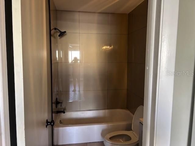 948 LAKE DESTINY ROAD H, Altamonte Springs, FL 32714
