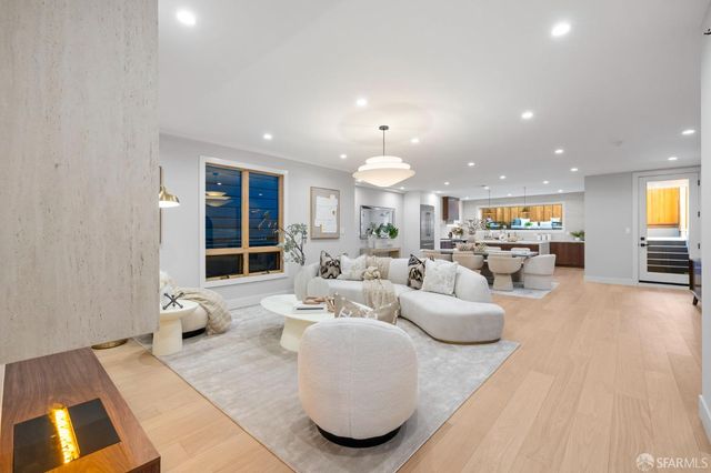 3020 25th Street, San Francisco, CA 94110