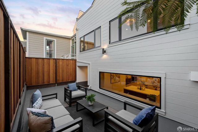 3020 25th Street, San Francisco, CA 94110
