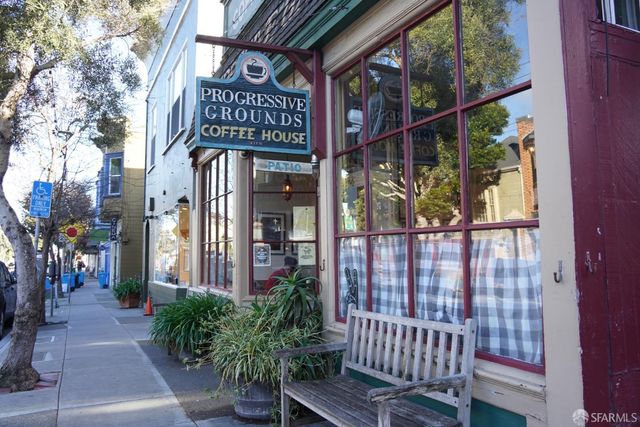 3020 25th Street, San Francisco, CA 94110