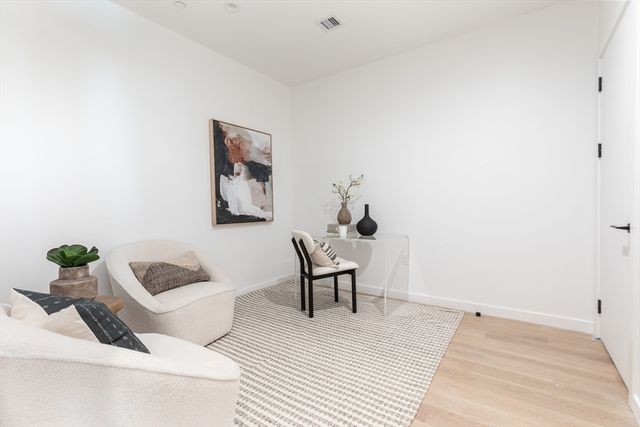 1395 Washington Street PH603, Boston, MA 02118