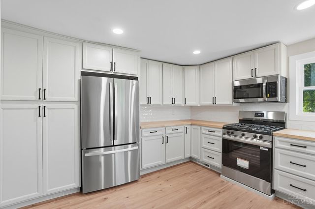 6065 Salem Rd, Anderson Twp, OH 45230