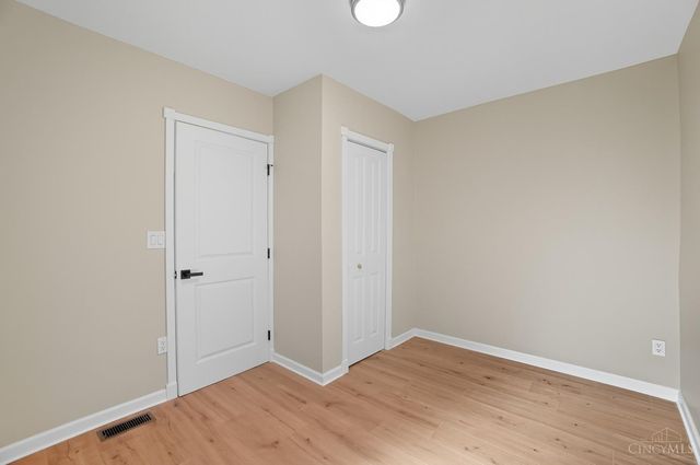 6065 Salem Rd, Anderson Twp, OH 45230